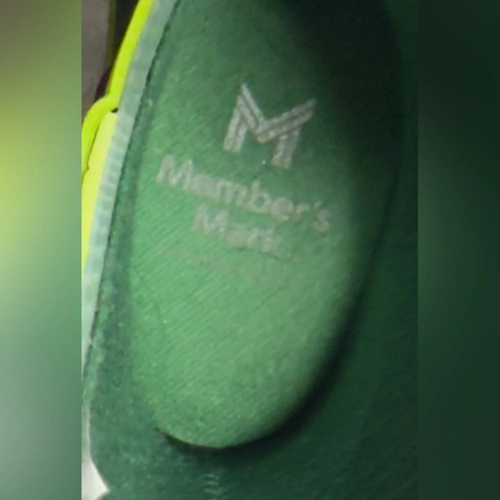 Member's Mark crocodile Boy's Easy Pull-On Lined Waterproof Rain Boots 9/10